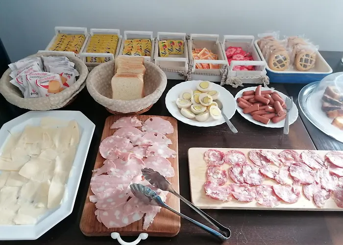Alojamento de Acomodação e Pequeno-almoço Teresa Sorrento